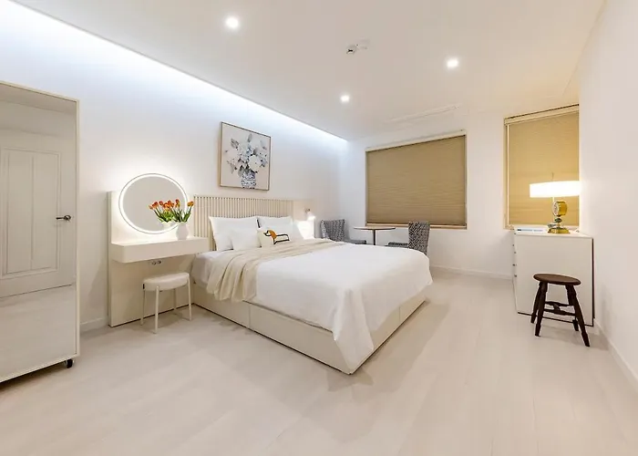 アパート Nora Stay, #gangnam Luxury Home, #sinsa Station #apgujeong Station ソウル特別市