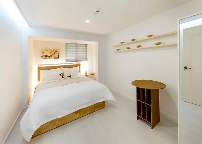 Nora Stay, #gangnam Luxury Home, #sinsa Station #apgujeong Station アパート ソウル特別市
