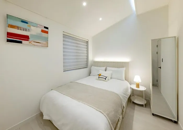 Nora Stay, #gangnam Luxury Home, #sinsa Station #apgujeong Station アパート